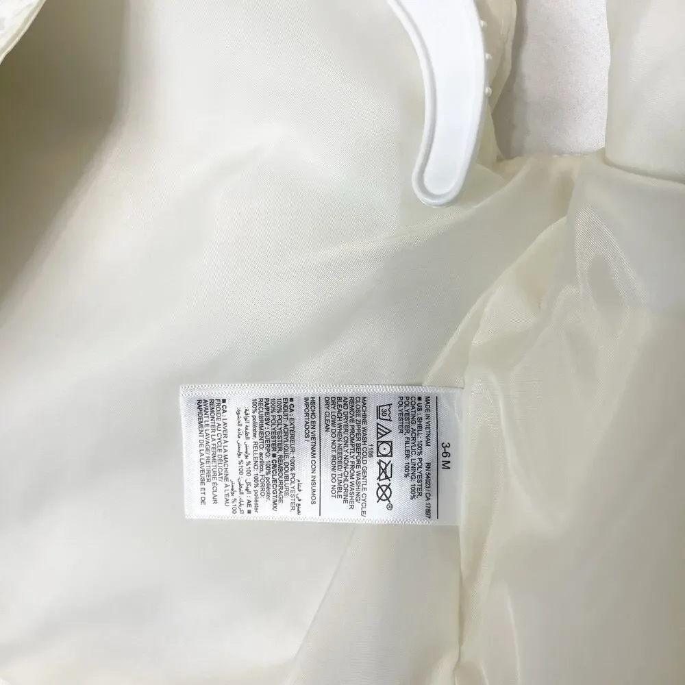 Old Navy‎ Girl's Water-Resistant Quilted Puffer Vest White Cream Size 3-6months